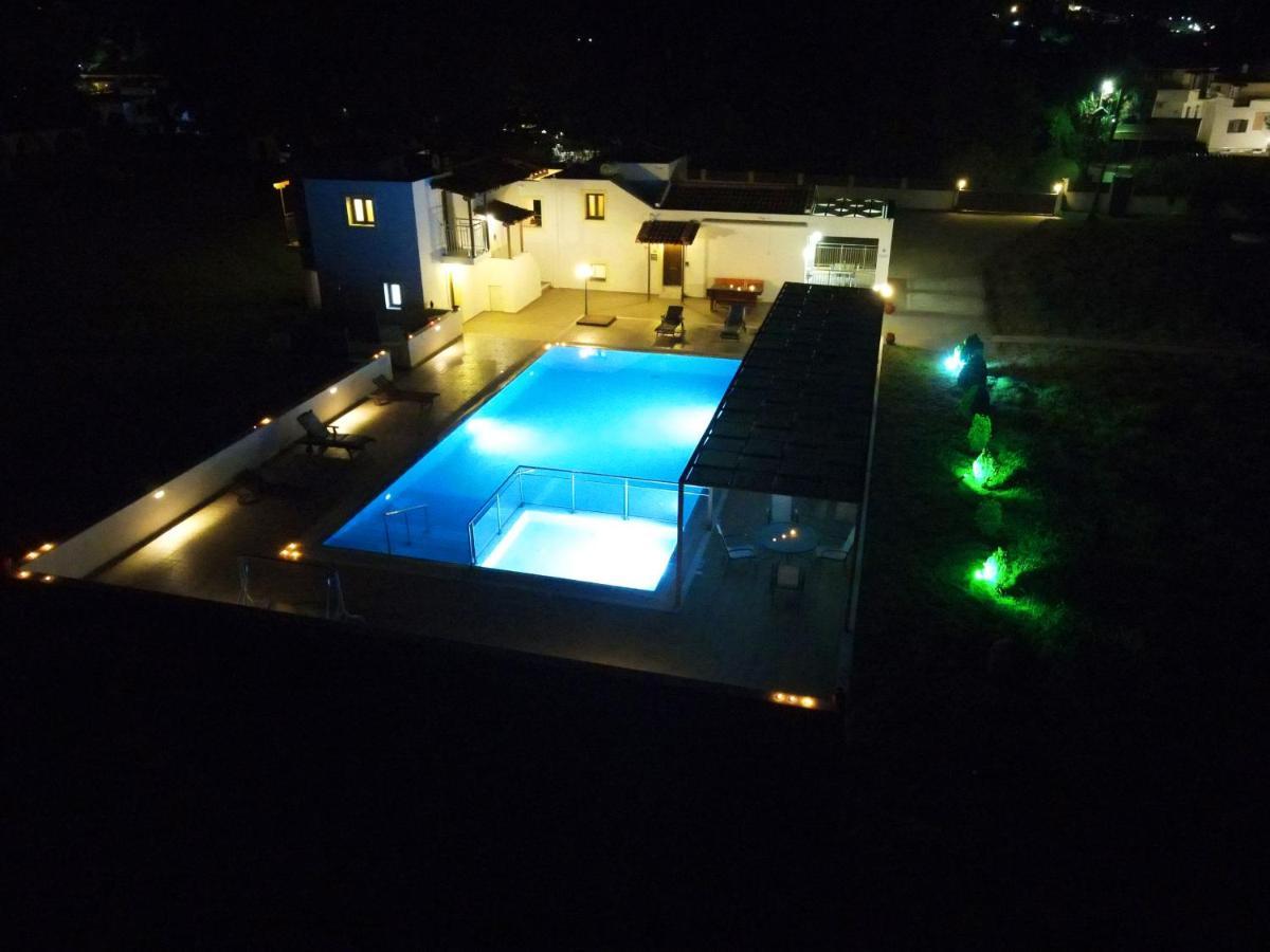 Parissis Eden Villas Skiathos Трулос Экстерьер фото